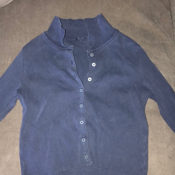 Brandy Melville top - Picture 1 of 2